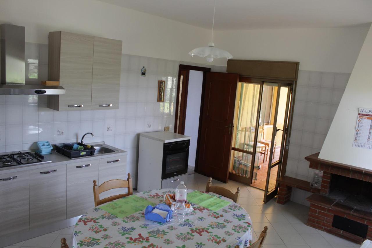 Villa Giu, Indipendent Villa Near Airport And Sea Чинізі Екстер'єр фото